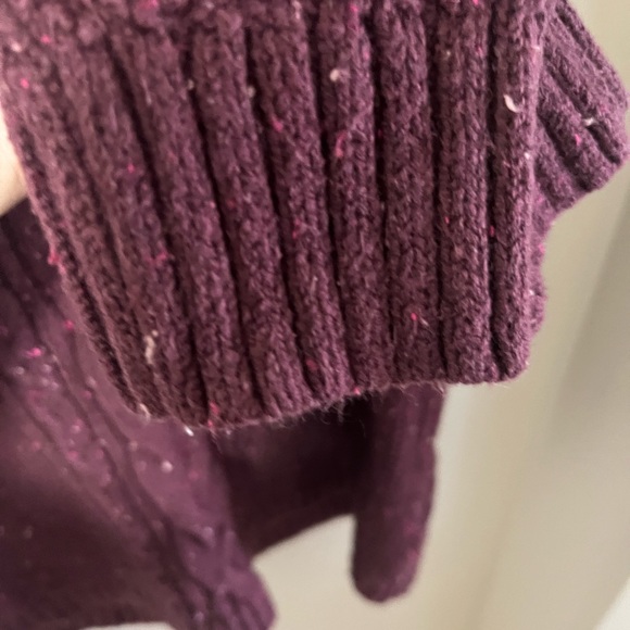 LL Bean Cable Winter Knit Sweater XL. Maroon/Purple - Picture 3 of 6